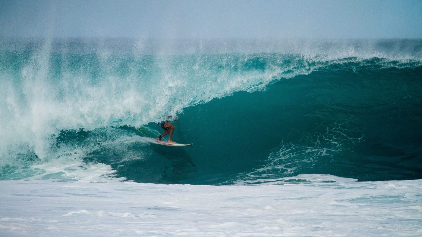 Surfer barrel