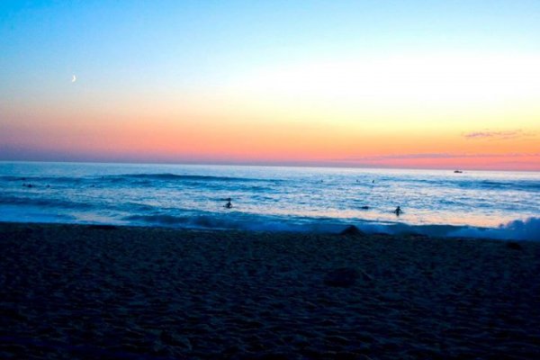 Cap Ferret Surf School a ajouté 3 nouvelles photos – à Cap Ferret Surf School