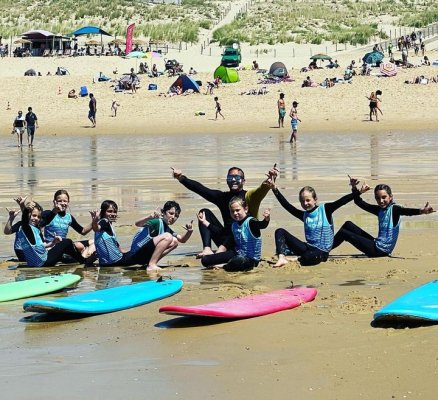 #minisurfeurs #capferretsurfschool #plagedutrucvert