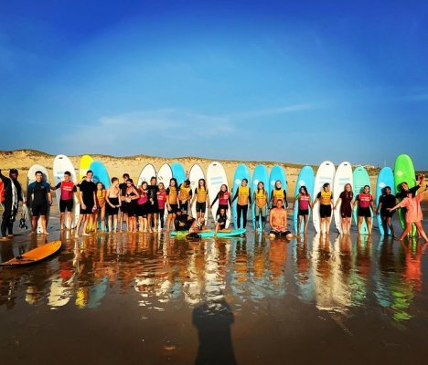 #capferretsurfschool #sunsetsession #saintjeandillac #villedesaintjeandillac #happyholidays