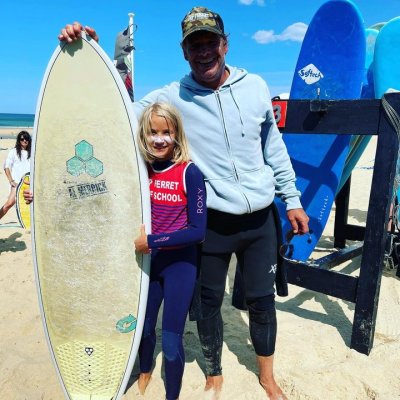 Super élève trop fier d'aller surfer avec son prof sur une Al Merrick #almerrick…